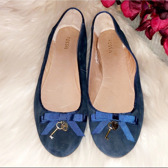 Fossil Shoes - FOSSIL Blue Suede Charm Ballet Flat